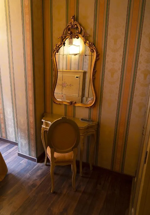 ** Guest house Ca' Morosini 1 & 2 Hotel Venice Italy