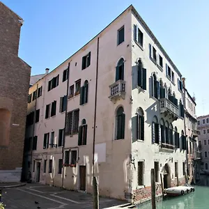 Ca' Foscolo Venedik