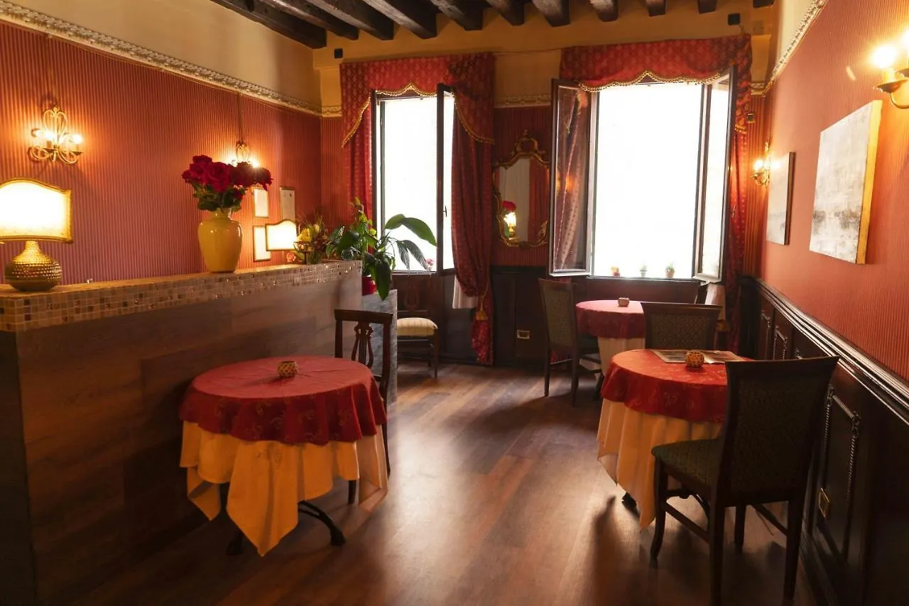 Ca' Morosini 1 & 2 Hotel Venetië 2*,  Italië