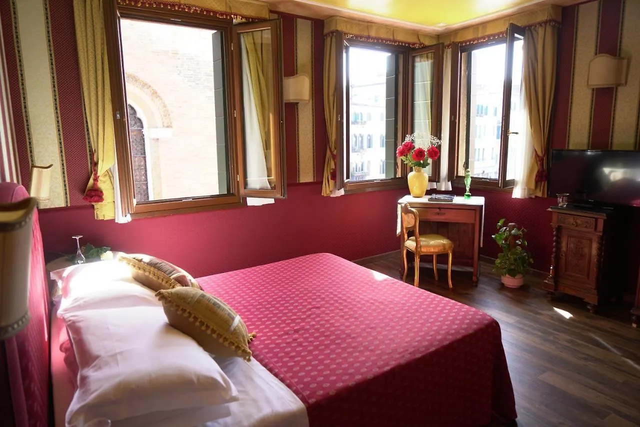 Ca' Morosini 1 & 2 Hotel Venetië 2*,  Italië