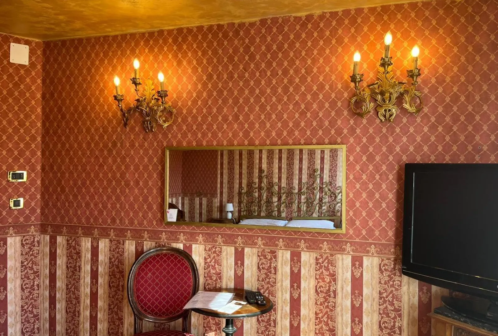 Ca' Morosini 1 & 2 Hotel Venice Italy