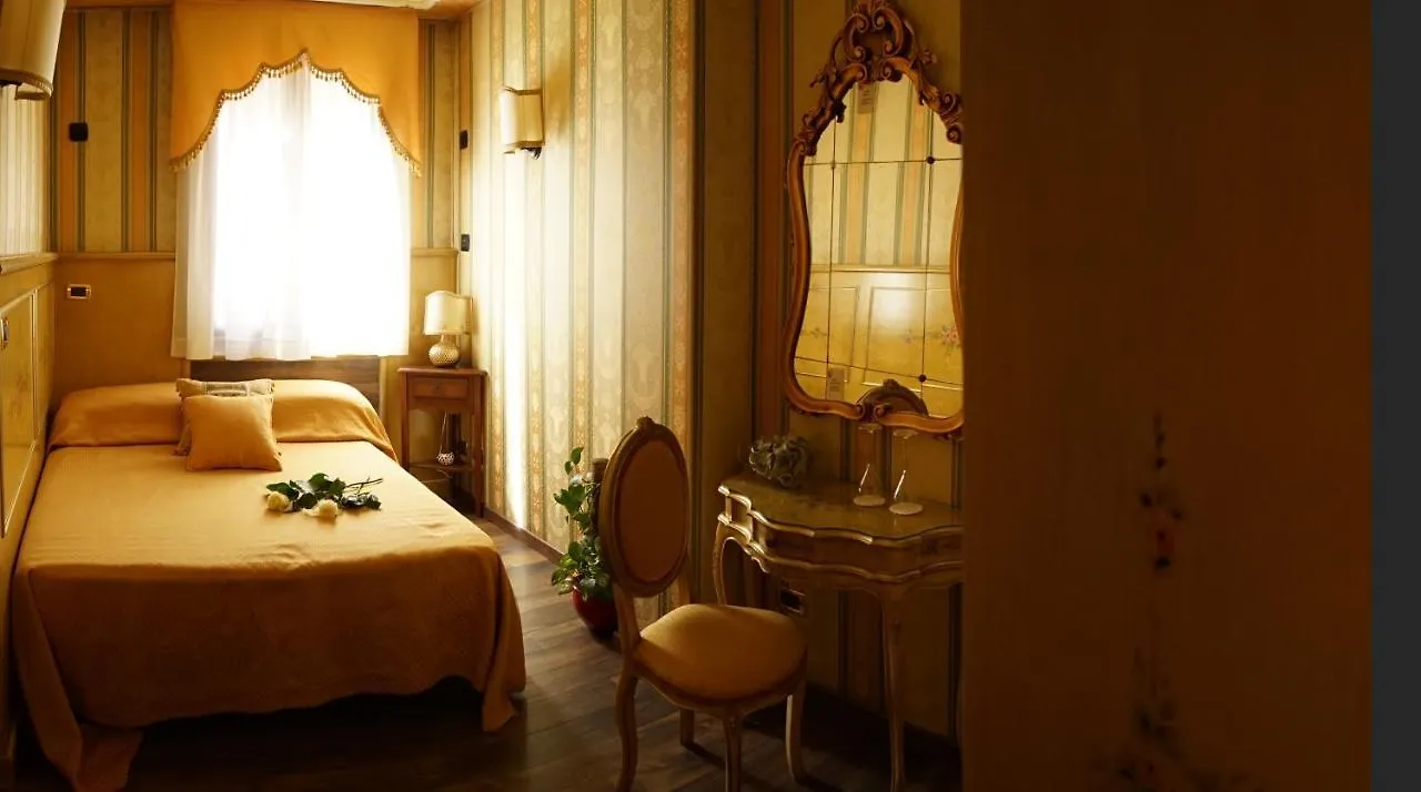 Hotel Ca' Morosini 1 & 2 Venecia 2*,