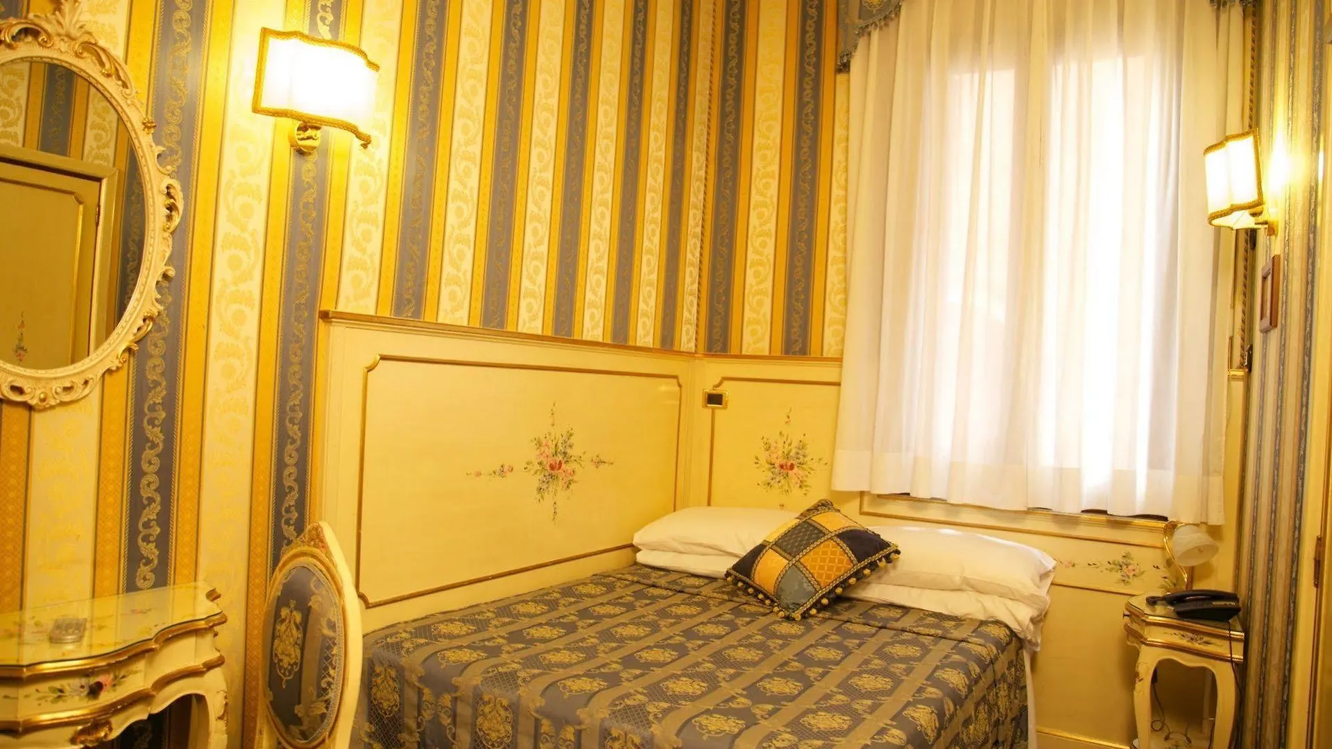 Hotel Ca' Morosini 1 & 2 Venecia